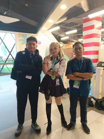 Another fun moment at a tech community event